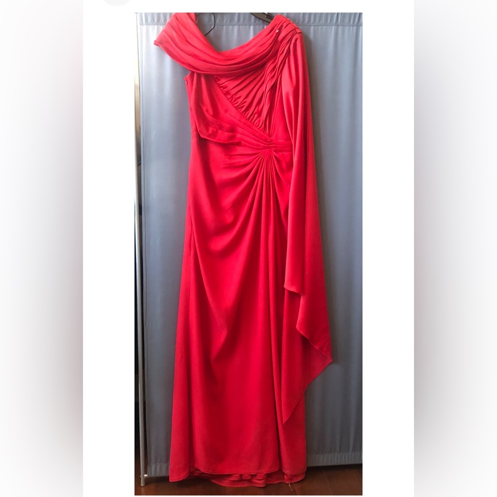 Tadashi Shoji One-Shoulder Red Draped Maxi Gown - Picture 5 of 9